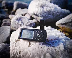 GPS навигатор Garmin на Мертвом море. Фото Юрий Афанасьев
